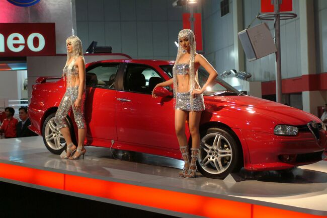 Alfa Romeo 156 Special II at the 2004 Bangkok International Motor Show. Photo: Wisrute Buddhari