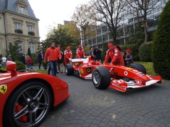 Ferrari Parade in Paris