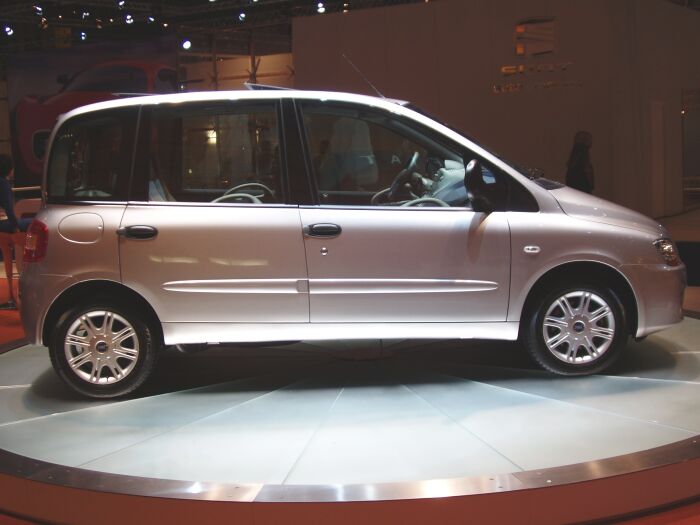 Fiat at the 2004 Motor Show Live in Birmingham