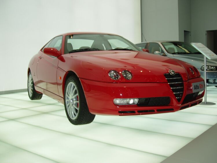 Alfa Romeo at the 2004 Brussels International Motor Show