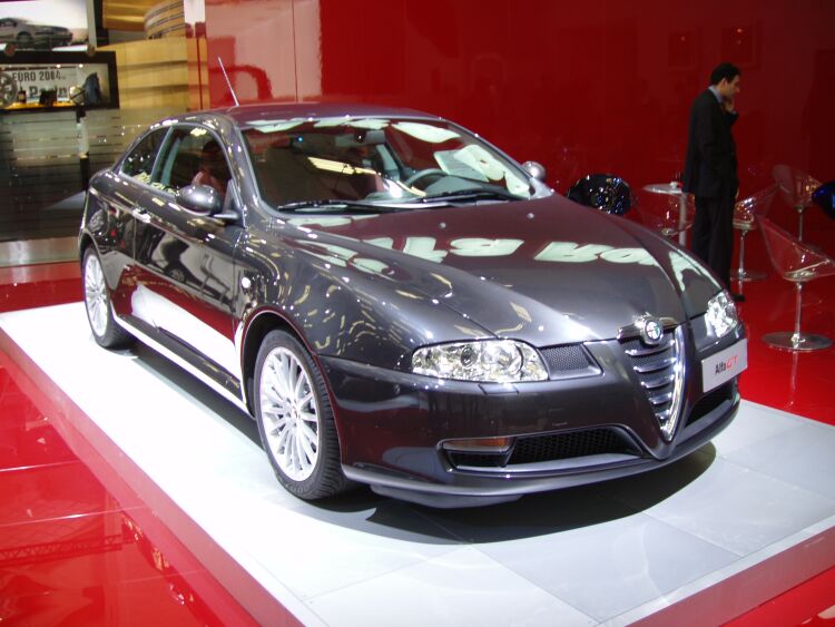 Alfa Romeo at the 2004 Brussels International Motor Show