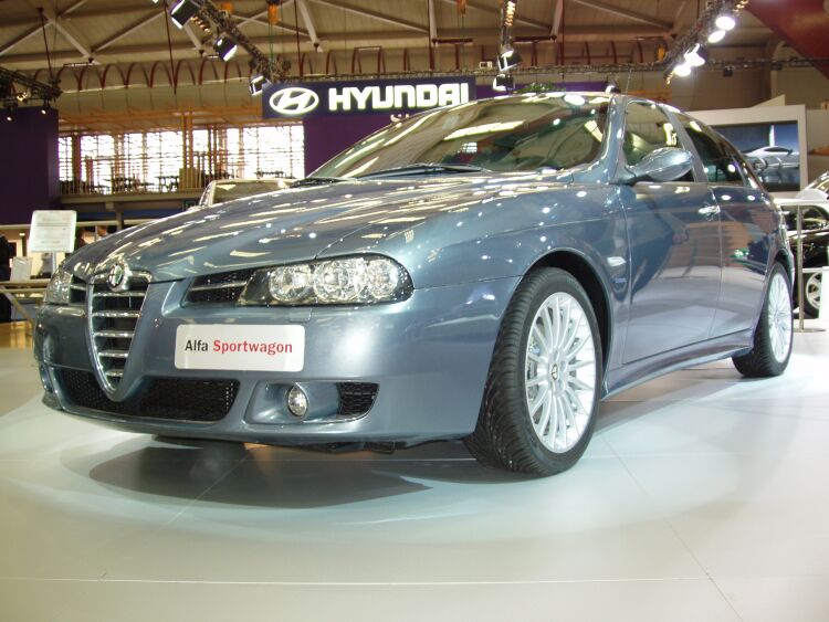 Alfa Romeo at the 2004 Brussels International Motor Show