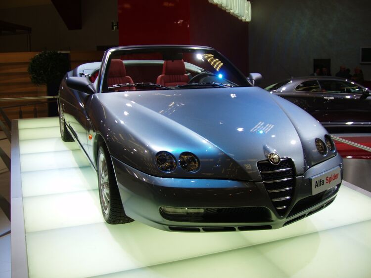 Alfa Romeo at the 2004 Brussels International Motor Show