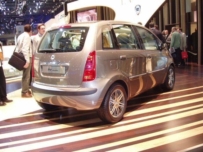 World Premiere of the Lancia Musa compact MPV at the 2004 Geneva Salon