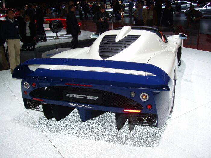 Maserati MC 12