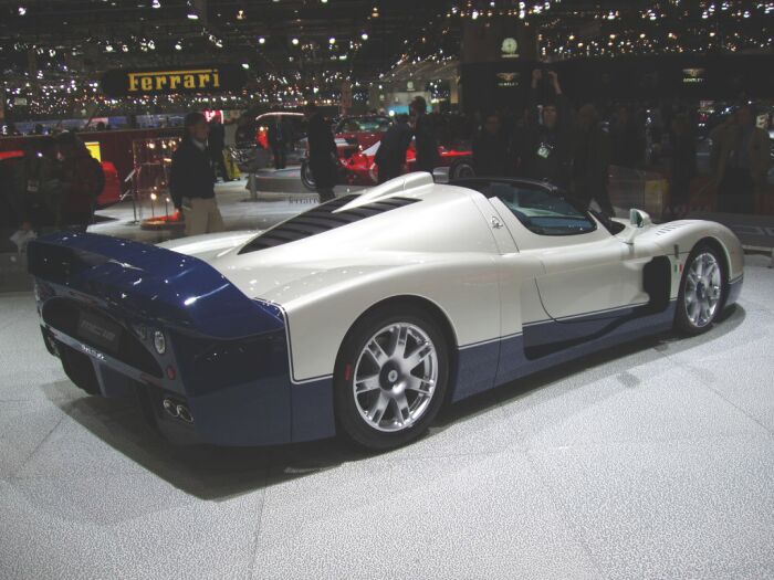 Maserati MC 12