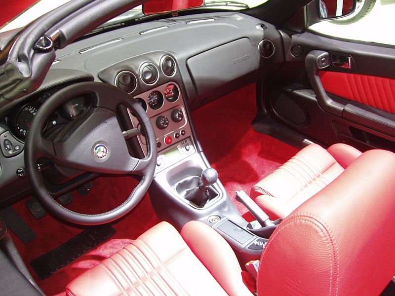 Alfa Romeo at the 2004 Paris International Motor Show