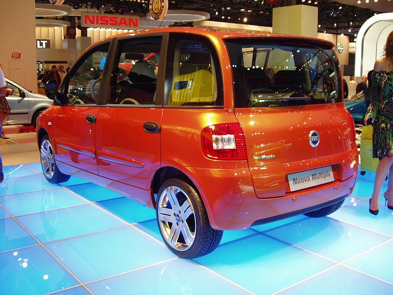 Fiat at the 2004 Paris International Motor Show