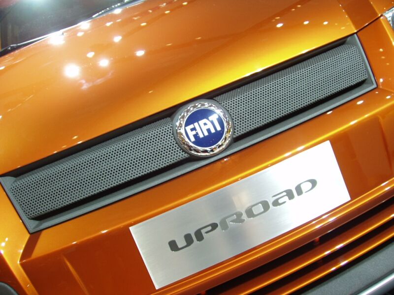 Fiat Stilo Uproad World Premiere at the 2004 Paris Motor Show