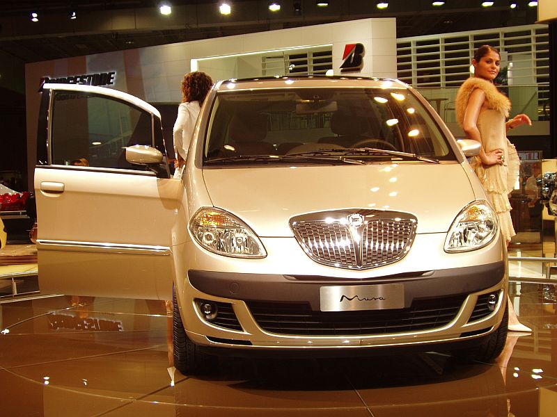 Lancia Musa at the 2004 Paris Mondial de l'Automobile