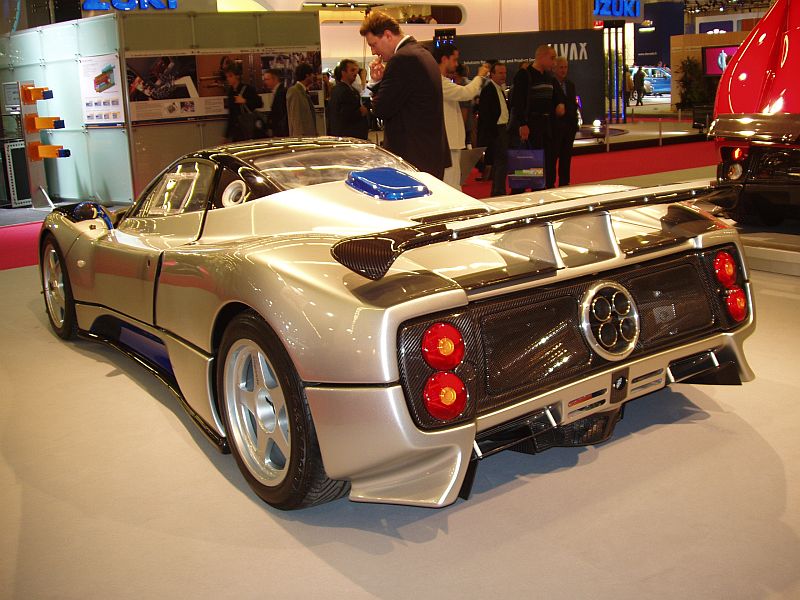 Pagani Zonda GT-racer at the 2004 Paris Mondial de l'Automobile