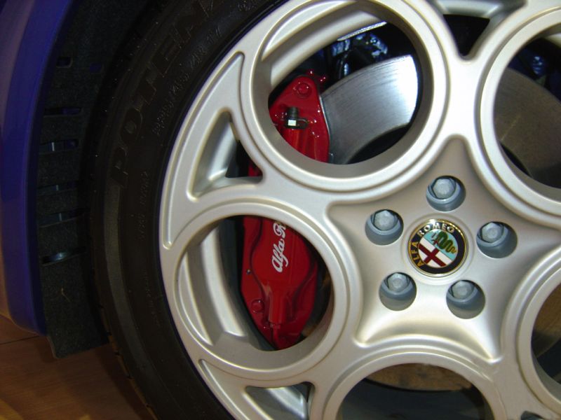 Alfa Romeo at the 2004 Australian International Motor Show in Sydney