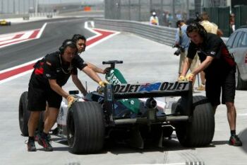 Minardi at the Bahrain Grand Prix