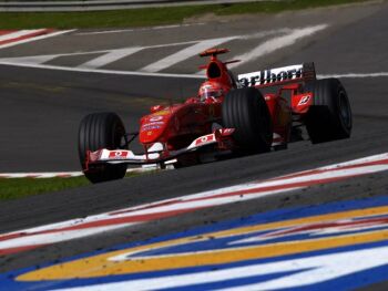 Action from the 2004 Belgian Grand Prix