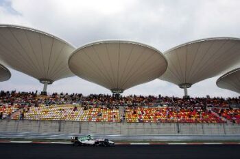 Minardi qualifying action from Shanghai