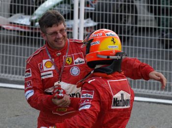 Action from the 2004 Japanese Grand Prix at Suzuka