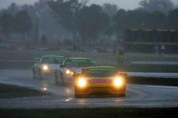 Australian Nations Cup qualifying action from Winton