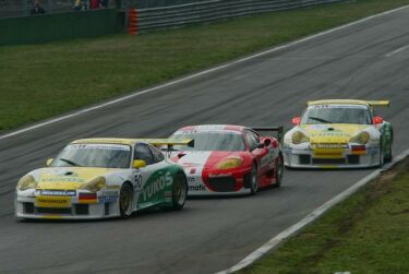 FIA GT race action from Monza