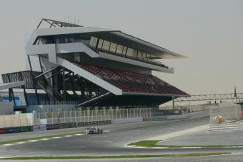 FIA GT Championship free practice ction from Dubai today