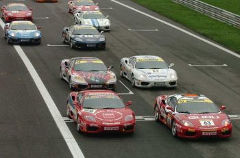 In the Italian Ferrari Challenge Pirelli Trophy, victory went to pole man, Nicola Cadei who crossed the line ahead of Matteo Malucelli & Fabio Santaniello. Cristian Francescon was victorious in the Shell Cup race for gentlemen drivers.