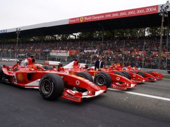 The Ferrari Maserati World Finals came to a close yesterday at the Monza circuit with a demonstration run by four Scuderia Ferrari Marlboro F2004, driven by Michael Schumacher, Rubens Barrichello, Luca Badoer and Andrea Bertolini