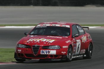 FIA European Touring Car Championship action from Dubai