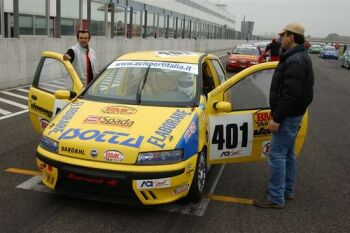 Giovanni Mancini leads the CIVT N4 category in his Fiat Punto HGT