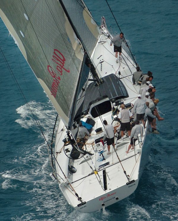 Alfa Romeo 2 - Maxi Yacht