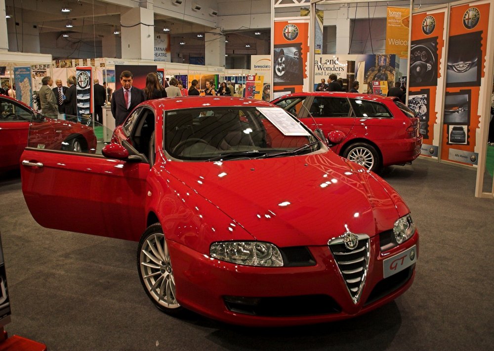 Alfa Romeo at Viva Italia 2005, Earls Court, London