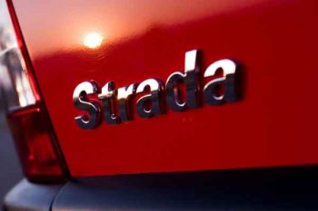 click here for Fiat Strada photo gallery