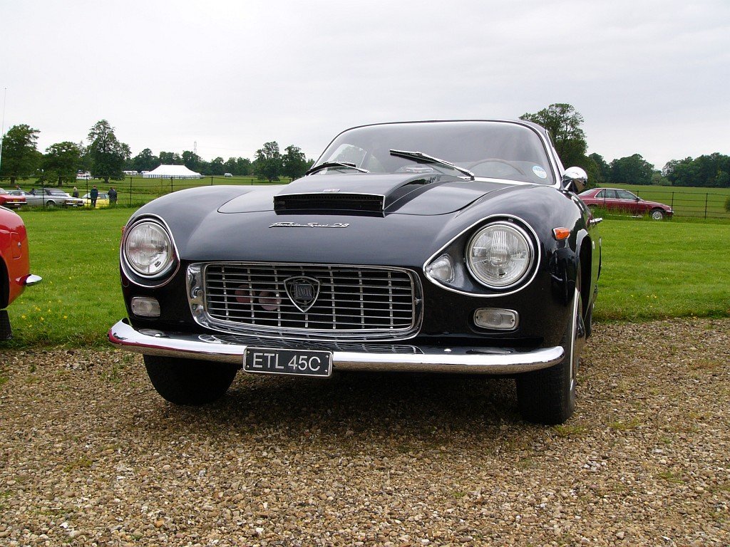 Auto Italia Summer Itaian Car Day - Stanford Hall - 12th June 2005