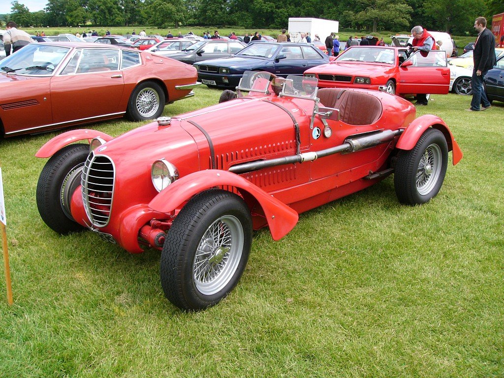 Auto Italia Summer Itaian Car Day - Stanford Hall - 12th June 2005