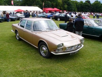 Auto Italia Magazine - Summer Italian Car Concours - Stanford Hall - 12th June 2005