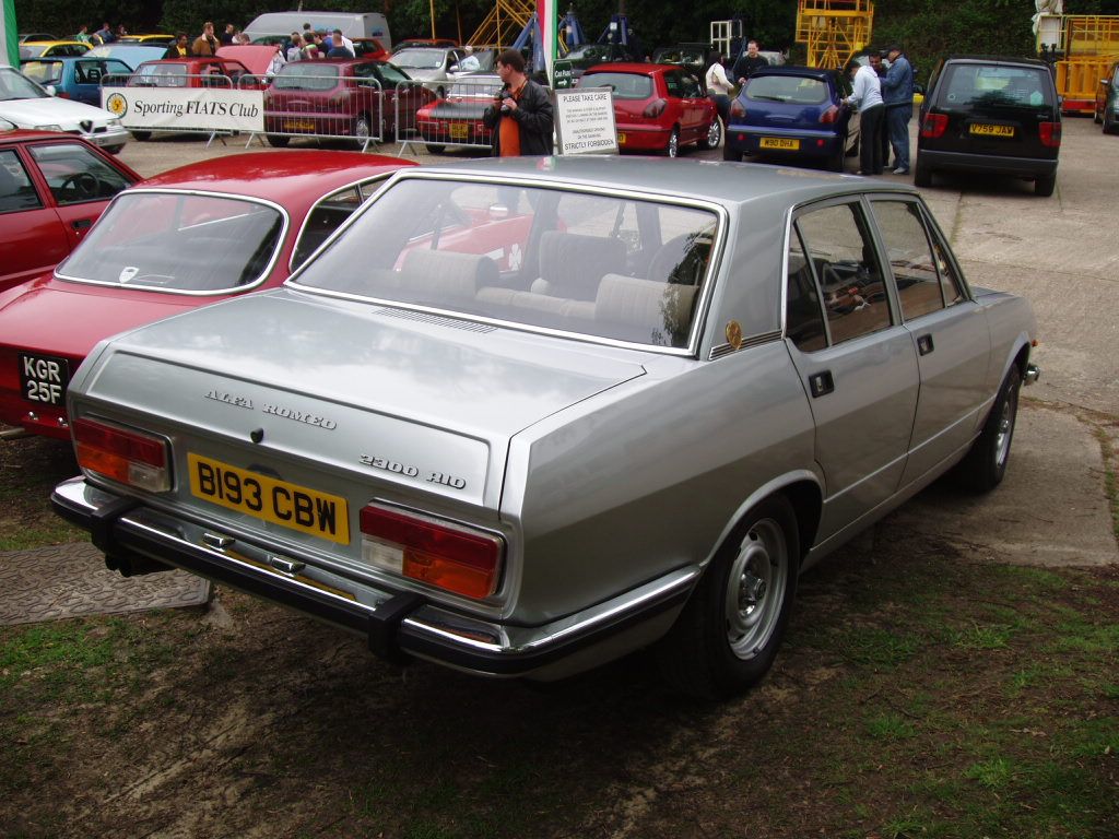 Alfa Romeo at the Auto Italia 2005 'Spring Italian Car Day' at Brooklands - 30th April 2005