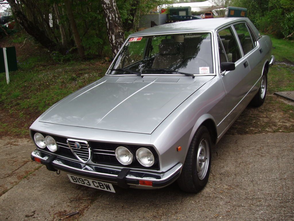 Alfa Romeo at the Auto Italia 2005 'Spring Italian Car Day' at Brooklands - 30th April 2005