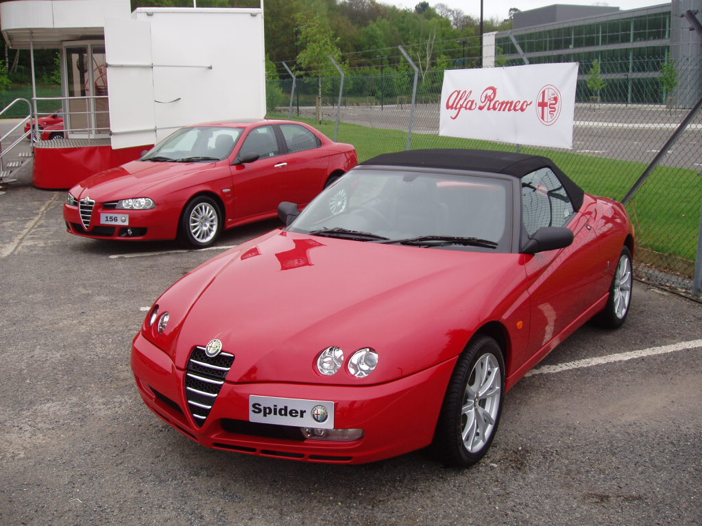 Alfa Romeo at the Auto Italia 2005 'Spring Italian Car Day' at Brooklands - 30th April 2005