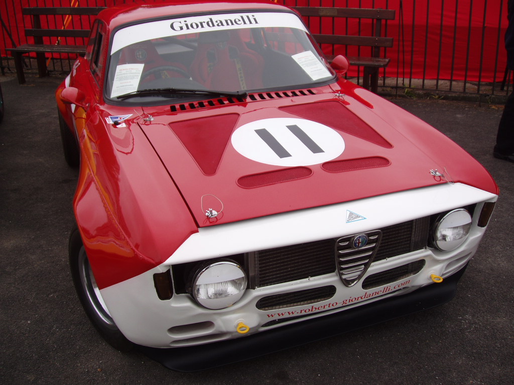 Alfa Romeo at the Auto Italia 2005 'Spring Italian Car Day' at Brooklands - 30th April 2005