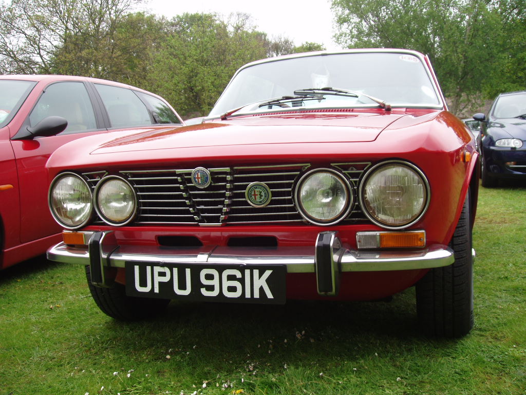 Alfa Romeo at the Auto Italia 2005 'Spring Italian Car Day' at Brooklands - 30th April 2005