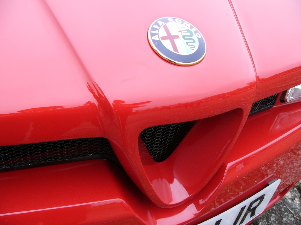 Alfa Romeo at the Auto Italia 2005 'Spring Italian Car Day' at Brooklands - 30th April 2005