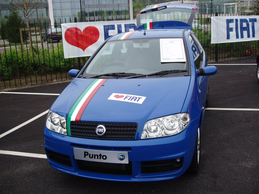 Fiat at the 2005 Auto Italia 'Spring Italian Car' Day, Brooklands