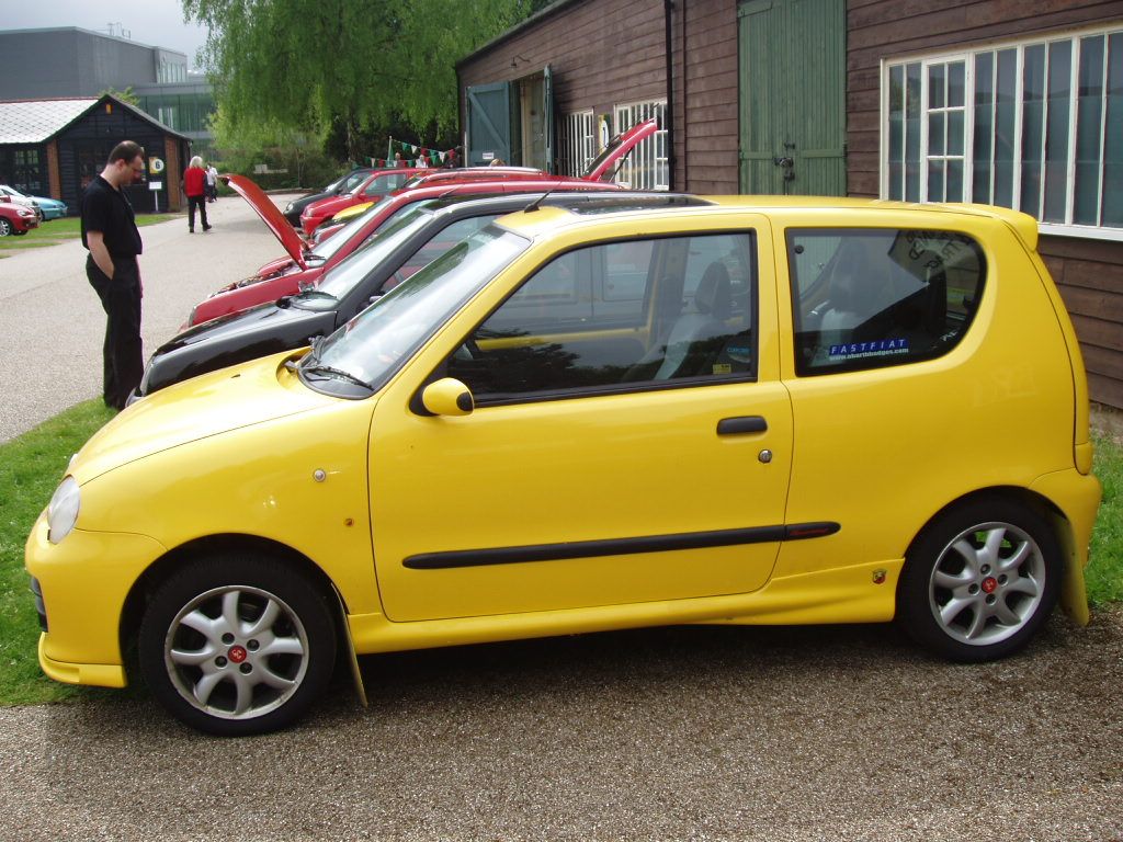 Fiat at the 2005 Auto Italia 'Spring Italian Car' Day, Brooklands