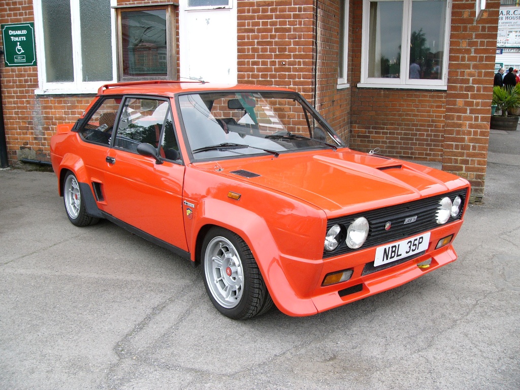 Fiat at the 2005 Auto Italia 'Spring Italian Car' Day, Brooklands