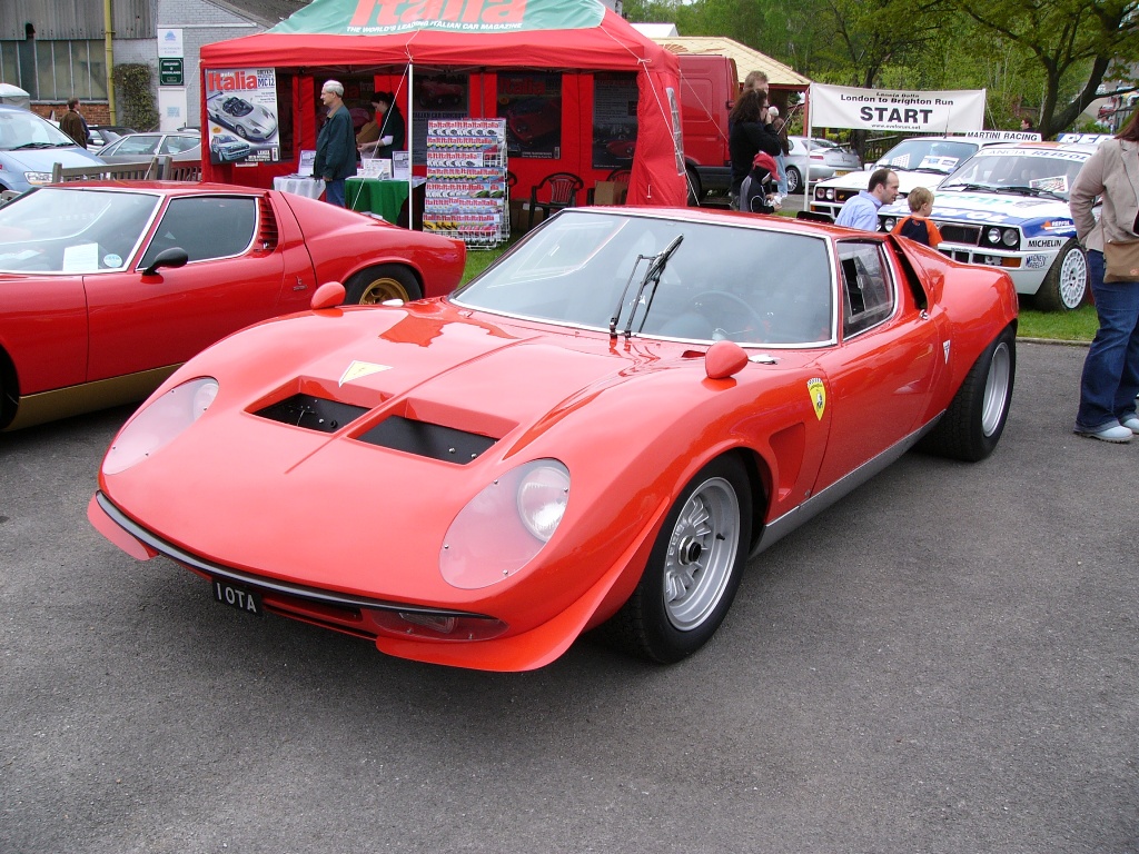 Lamborghini at the 2005 Auto Italia Spring Italian Car Day at Brooklands