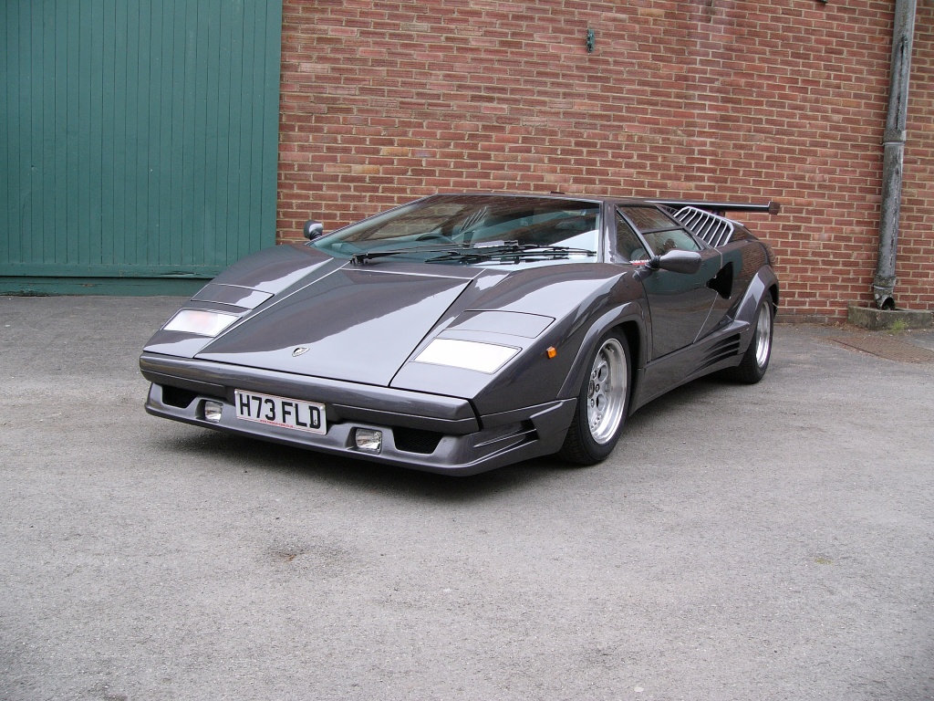 Lamborghini at the 2005 Auto Italia Spring Italian Car Day at Brooklands