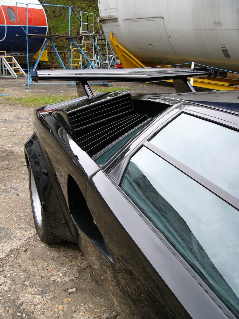 Lamborghini at the 2005 Auto Italia Spring Italian Car Day at Brooklands