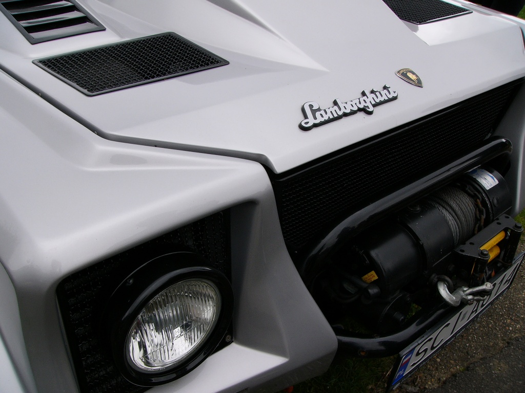 Lamborghini at the 2005 Auto Italia Spring Italian Car Day at Brooklands