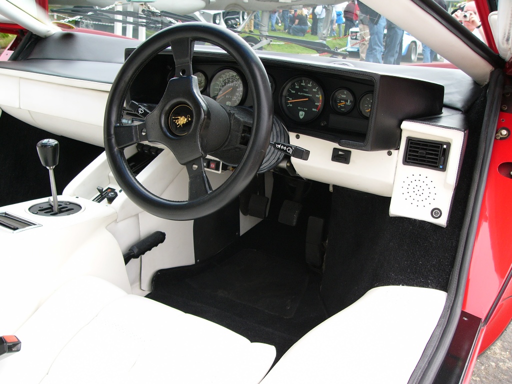 Lamborghini at the 2005 Auto Italia Spring Italian Car Day at Brooklands