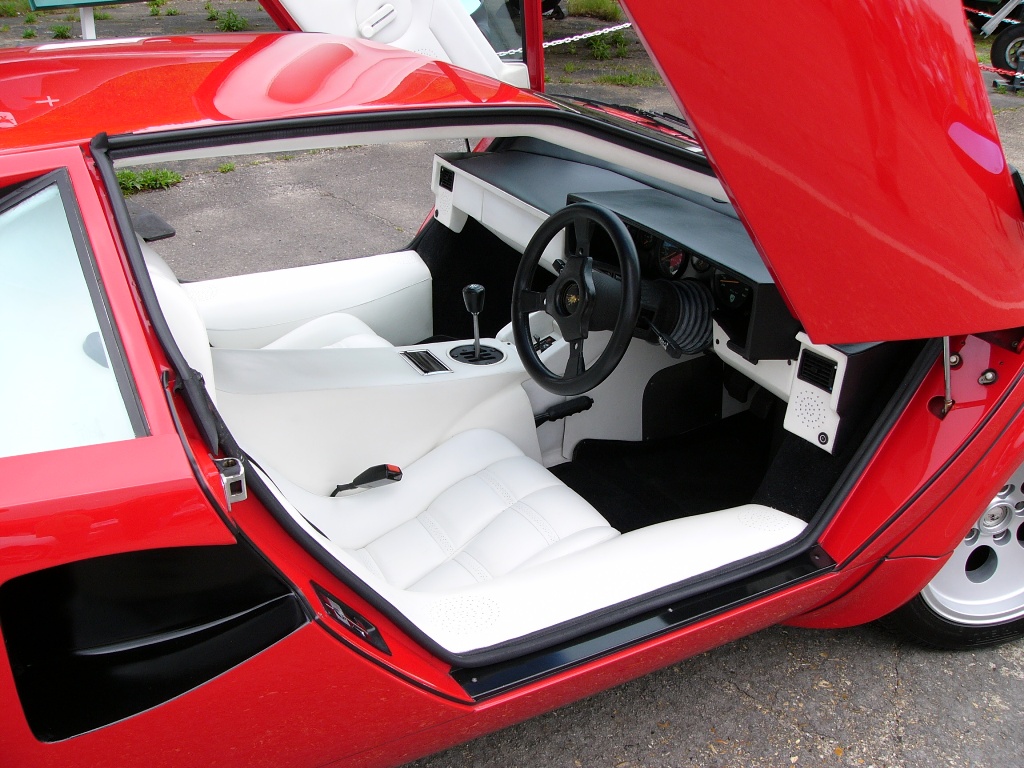 Lamborghini at the 2005 Auto Italia Spring Italian Car Day at Brooklands