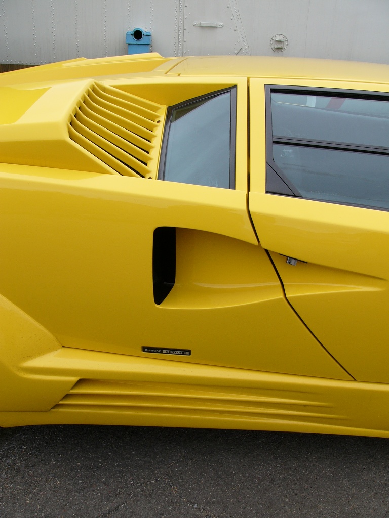 Lamborghini at the 2005 Auto Italia Spring Italian Car Day at Brooklands