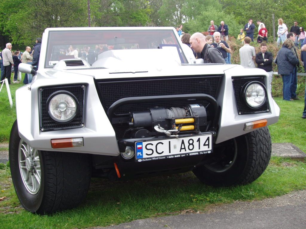 Lamborghini at the 2005 Auto Italia Spring Italian Car Day at Brooklands